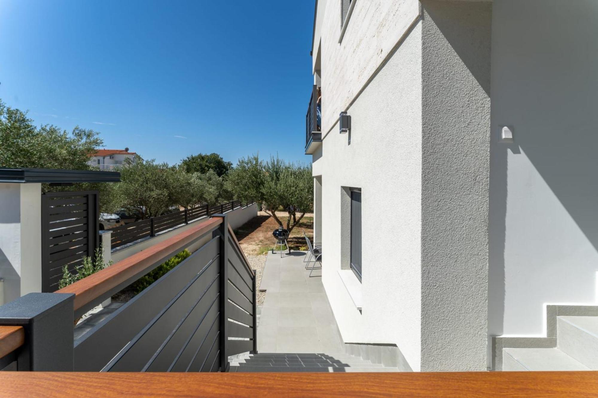 Residence Jonathan Biograd Na Moru Exterior photo
